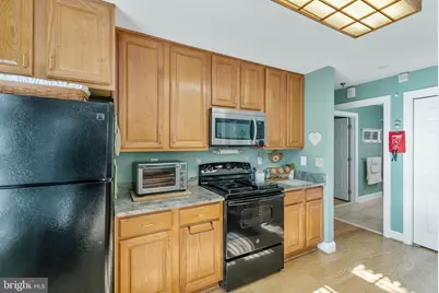 9743 Winery Court #9743, Gaithersburg, MD 20879 - Photo 13