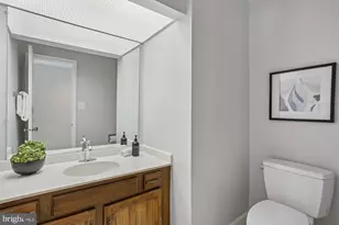 14529 Antigone Dr, North Potomac, MD 20878 - Photo 29