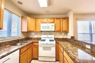 22006 Stone Pier Ln, Boyds, MD 20841 - Photo 9