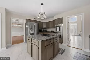 22340 Flintridge Dr, Brookeville, MD 20833 - Photo 17