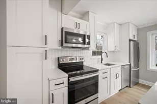 1717 Redgate Farms Ct, Rockville, MD 20850 - Photo 7