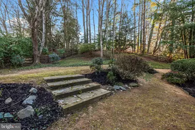 12504 Saint James, Rockville, MD 20850 - Photo 11