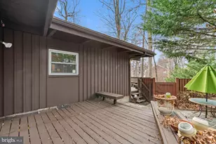 900 Azalea Dr, Rockville, MD 20850 - Photo 35