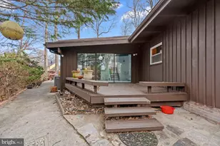 900 Azalea Dr, Rockville, MD 20850 - Photo 35