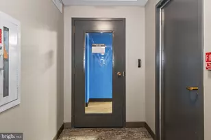 7111 Woodmont Ave, Bethesda, MD 20815 - Photo 17