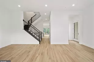 8616 Erdem Pl, Chevy Chase, MD 20815 - Photo 7