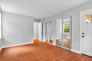 18334 Streamside Dr, Gaithersburg, MD 20879 - Photo 19