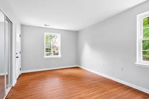 18334 Streamside Dr, Gaithersburg, MD 20879 - Photo 17