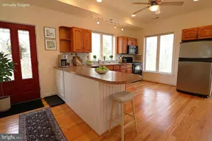 118 Quaint Acres Dr, Silver Spring, MD 20904 - Photo 11