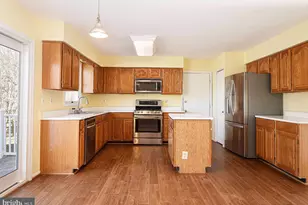 644 Symphony Woods Dr, Silver Spring, MD 20901 - Photo 23