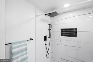 9820 Georgia Ave, Silver Spring, MD 20902 - Photo 15