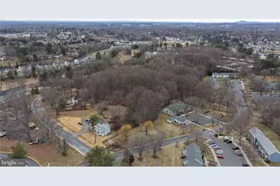 9415 Stewartown Road, Gaithersburg, MD 20879 - Photo 19