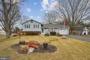 18637 Calypso Pl, Gaithersburg, MD 20879 - Photo 1