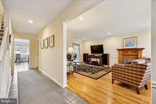 9742 Duffer Way, Montgomery Village, MD 20886 - Photo 3