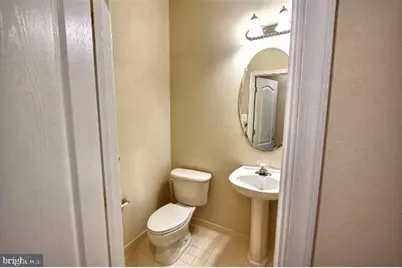 903 Crestfield Drive, Rockville, MD 20850 - Photo 13