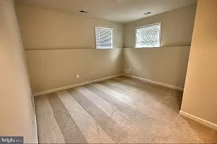 903 Crestfield Dr, Rockville, MD 20850 - Photo 25