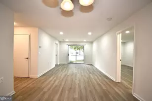 12901 Churchill Ridge Cir, Germantown, MD 20874 - Photo 17