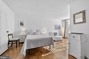 4601 N Park Ave, Chevy Chase, MD 20815 - Photo 15