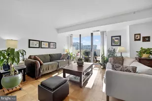 4601 N Park Ave, Chevy Chase, MD 20815 - Photo 7