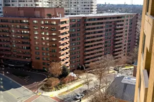 4601 N Park Ave, Chevy Chase, MD 20815 - Photo 11