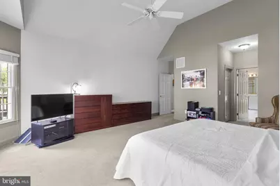 10217 Lakestone Place, Rockville, MD 20850 - Photo 27