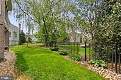 10217 Lakestone Place, Rockville, MD 20850 - Photo 57