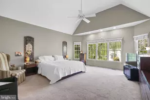10217 Lakestone Pl, Rockville, MD 20850 - Photo 25