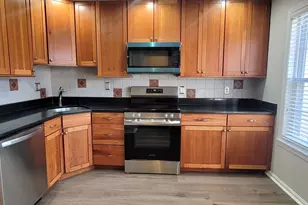 128 Bent Twig Ln, Gaithersburg, MD 20878 - Photo 3
