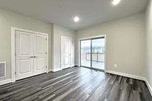 21 Morrison Dr, Gaithersburg, MD 20878 - Photo 5