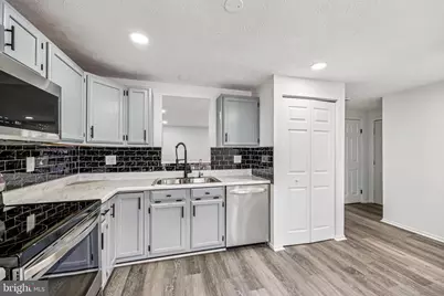 19603 Kilcreggan Way, Gaithersburg, MD 20879 - Photo 7