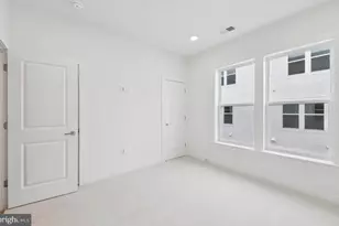 3057 Nina Clarke Dr, Rockville, MD 20850 - Photo 11