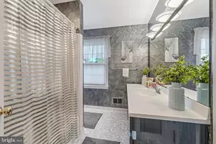 9908 Carter Rd, Bethesda, MD 20817 - Photo 41