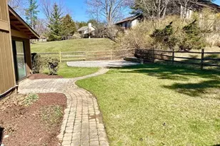 10748 Wayridge Dr, Gaithersburg, MD 20886 - Photo 33