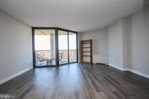 4242 East-West Hwy, Chevy Chase, MD 20815 - Photo 3