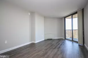 4242 East-West Hwy, Chevy Chase, MD 20815 - Photo 13