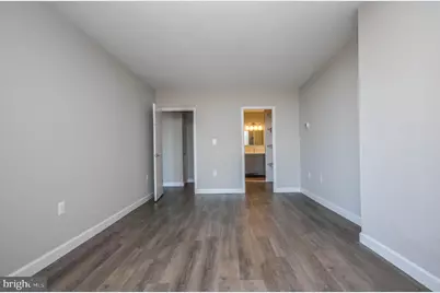 4242 East West Highway #911, Chevy Chase, MD 20815 - Photo 15