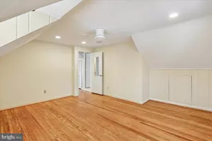 1004 Debeck Dr, Rockville, MD 20851 - Photo 19