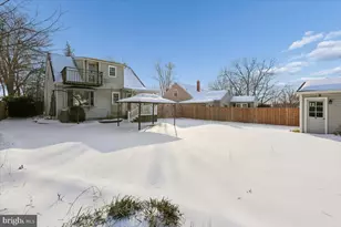 1004 Debeck Dr, Rockville, MD 20851 - Photo 35