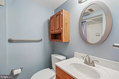 1004 Debeck Drive, Rockville, MD 20851 - Photo 27