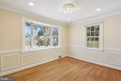 1004 Debeck Drive, Rockville, MD 20851 - Photo 11