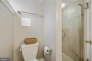 4626 Woodfield Rd, Bethesda, MD 20814 - Photo 49