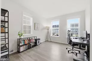 10237 Travilah Grove Cir, Rockville, MD 20850 - Photo 11