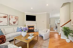 220 Thaxton St, Gaithersburg, MD 20878 - Photo 9