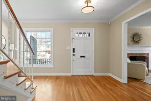 7002 Old Cabin Ln, Rockville, MD 20852 - Photo 3