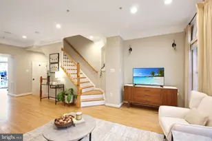 1227 Fidler Ln, Silver Spring, MD 20910 - Photo 7