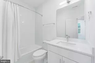 3510 Bellflower Ln, Rockville, MD 20852 - Photo 23