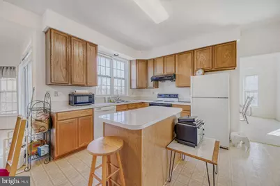 22801 Timber Creek Lane, Clarksburg, MD 20871 - Photo 11