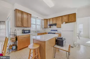 22801 Timber Creek Ln, Clarksburg, MD 20871 - Photo 11