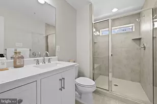 241 Goodall St, Gaithersburg, MD 20878 - Photo 27