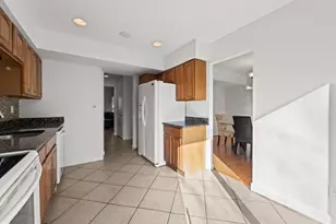 9900 Tambay Ct, Montgomery Village, MD 20886 - Photo 13